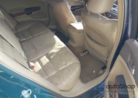 2008 Honda Accord 3.5 Ex-L from USA, damaged, VIN 1HGCP36858A022199